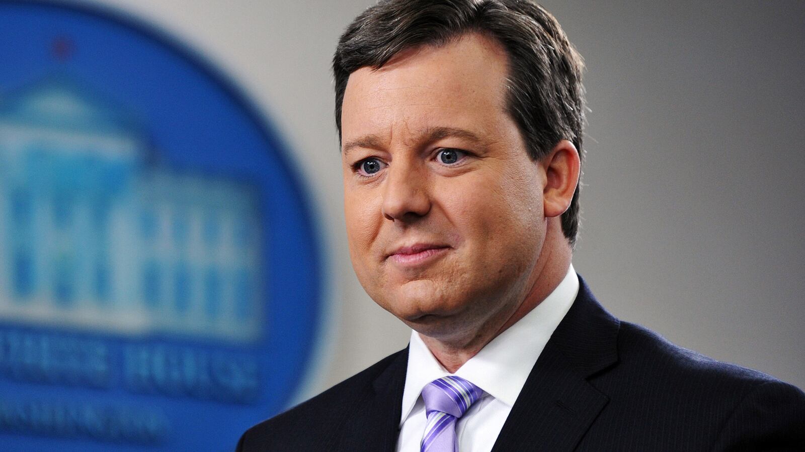 201113-falzone-henry-tease_pue7tt