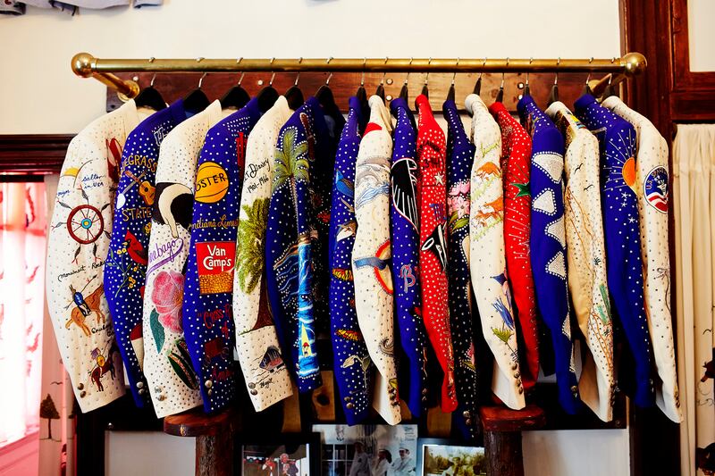 galleries/2014/03/19/the-fashionable-selby-a-peek-inside-designers-studios-photos/gal-fashionable-selby-06_efsplv