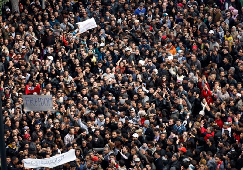 galleries/2011/01/15/tunisia-riots/tunisia-riots-10_iiyly9