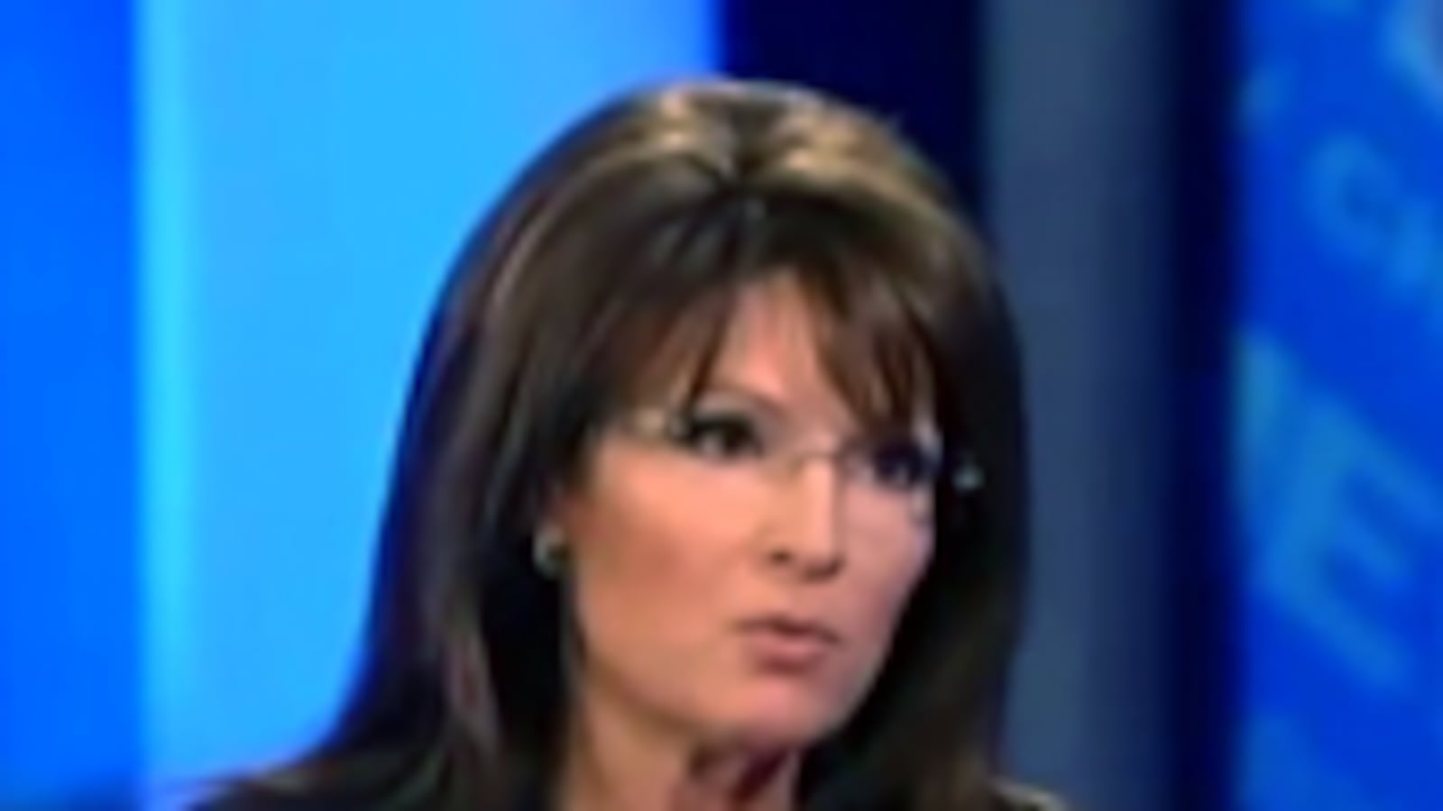 articles/2010/10/31/sarah-palin-on-corrupt-bastards-in-media-and-watch-more-sunday-talk-videos/sunday-talk-1031_137763_p2ploa