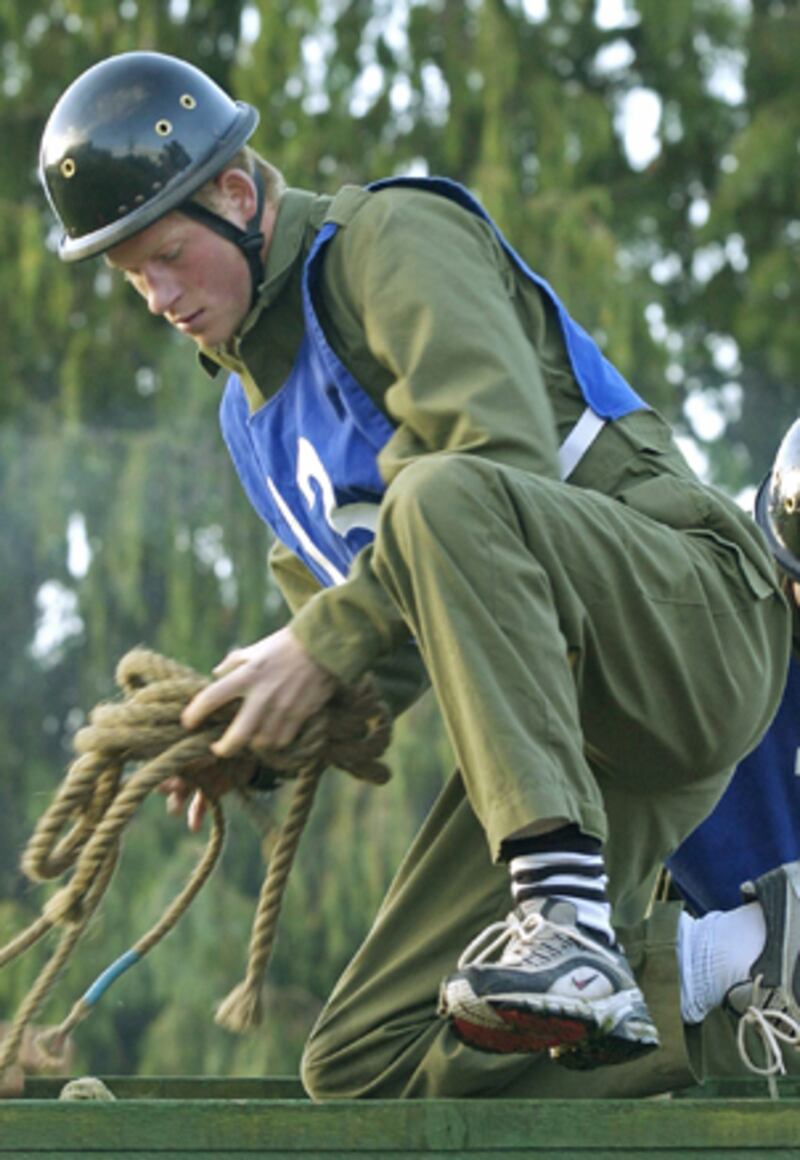 galleries/2010/11/17/prince-harry/prince-harry---8_mfwyi3