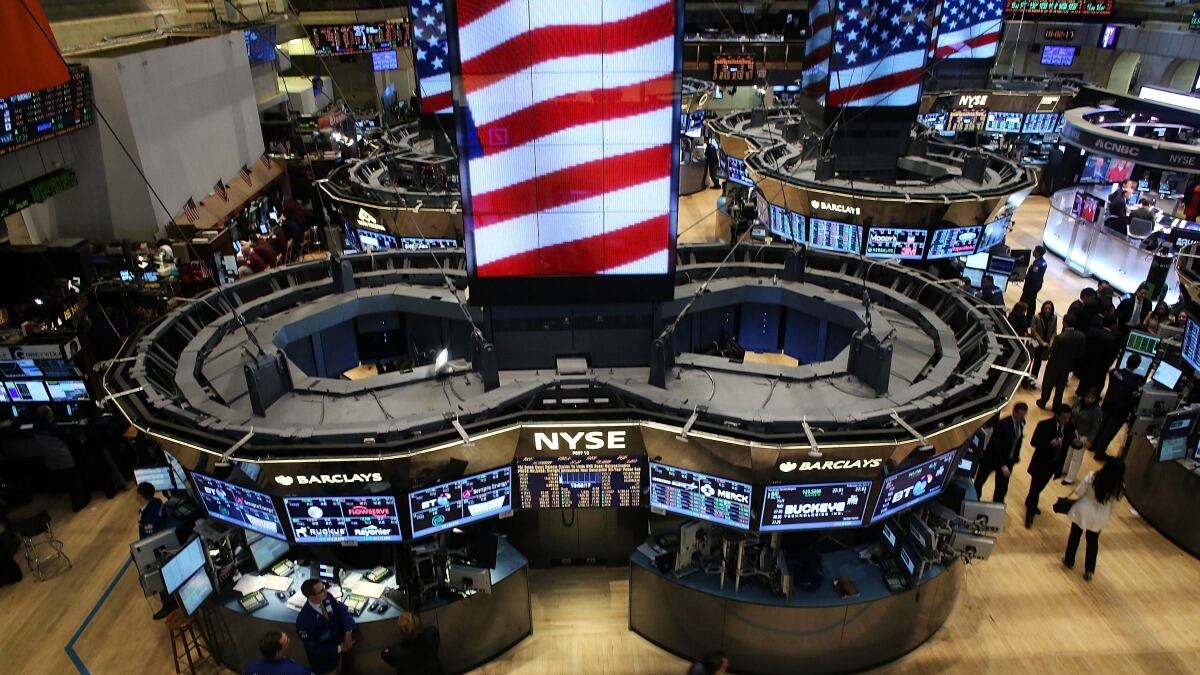 cheats/2013/03/28/s-p-500-flirting-with-record-close/record-close-cheat_cyfhhr