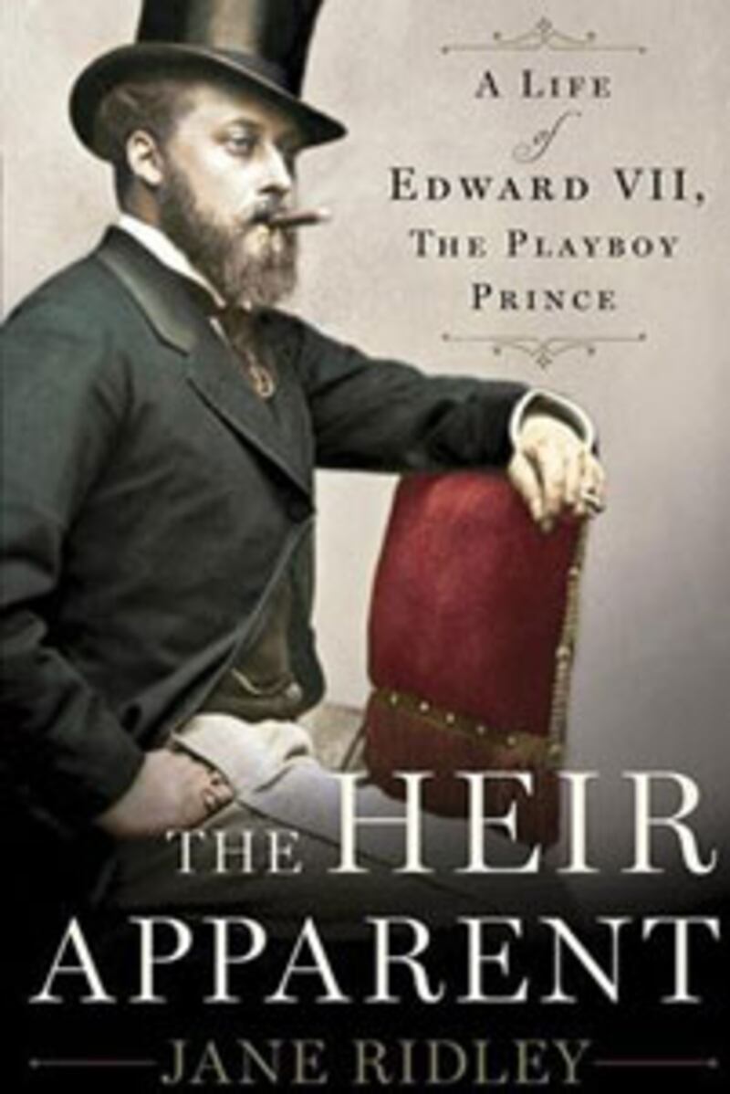 articles/2013/12/17/this-week-s-hot-reads-december-16-2013/heir-apparent-bookcover_obvkqz
