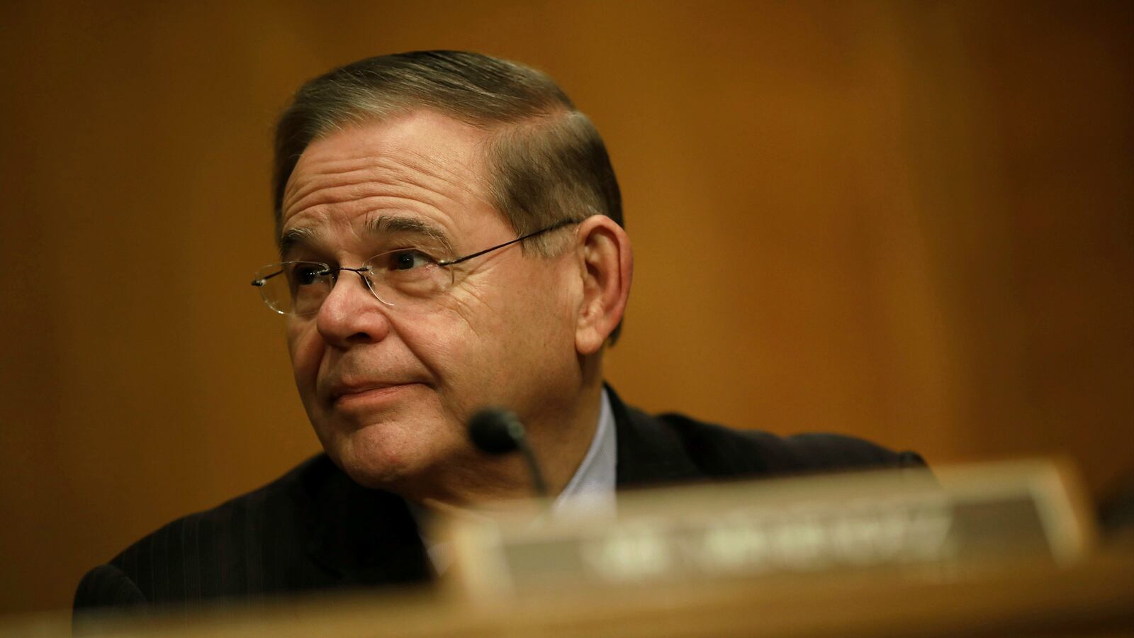 180124-menendez-cheat_fgy1bh