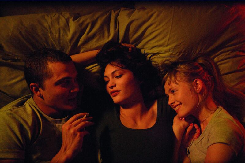 galleries/2015/08/27/fall-movie-preview-2015-steve-jobs-spectre-black-mass-and-more/150521-porton-love-tease_v5sjuy