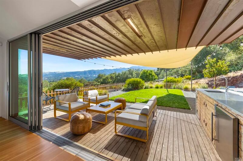 211102-OMG-Sonoma-06_vxngz6