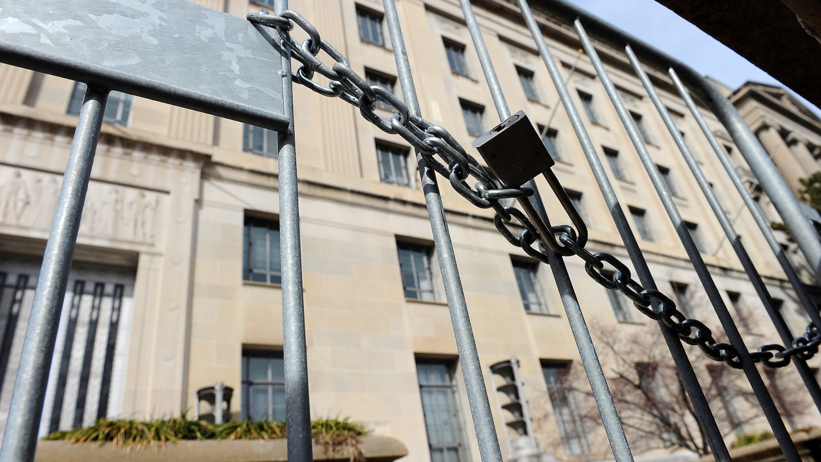 190401-mcnamara-alabama-tease_mdeqx7