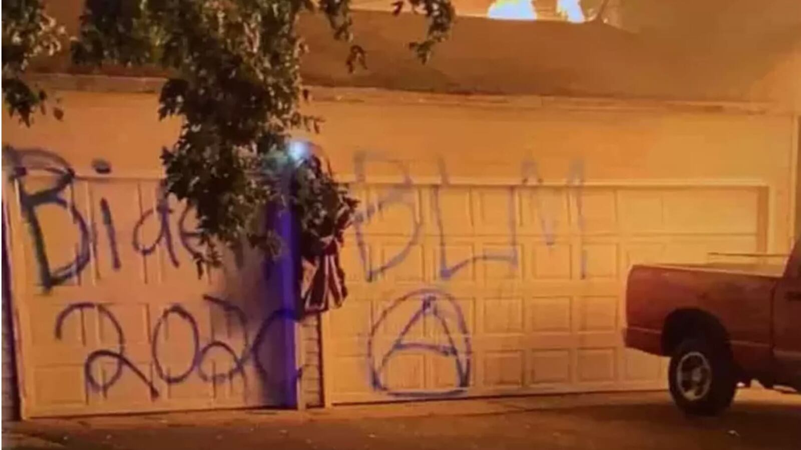 Screen_Shot_2022-10-12_at_4.02.58_PM_ef2khz