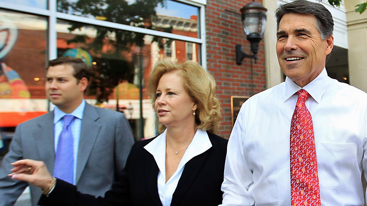 cheats/2011/10/15/anita-perry-obama-cost-my-son-his-job/rick-perry-family-anita-griffin-cheat_mkieme