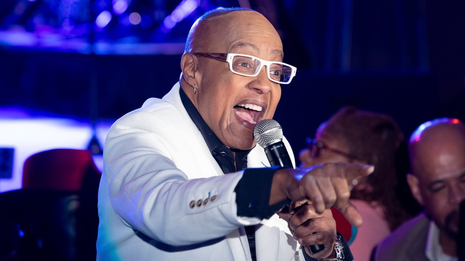 Peabo Bryson performs during The Golden Touch Tour at the Andiamo Celebrity Showroom on April 12, 2025, in Warren, Michigan.