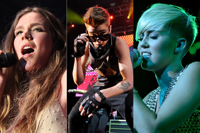 galleries/2012/12/13/justin-bieber-russell-crowe-more-nine-crazy-celebrity-murder-plots-photos/murder-plots-tease_f3rzpc