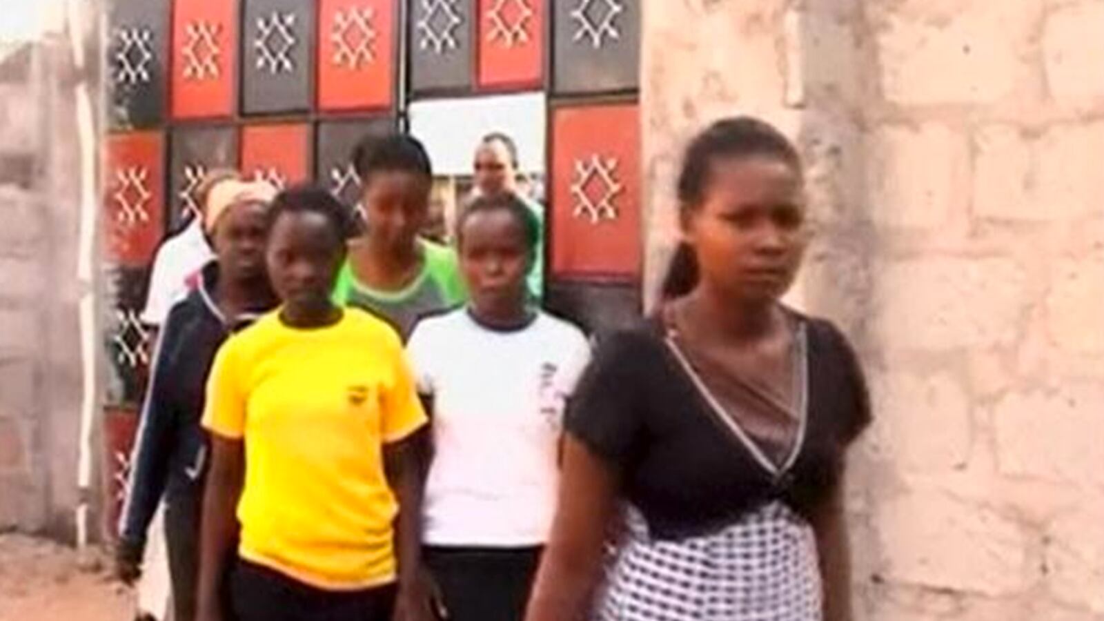 cheats/2015/04/02/gunmen-attack-university-in-kenya/150402-kenya-school-cheat_ctpzf1