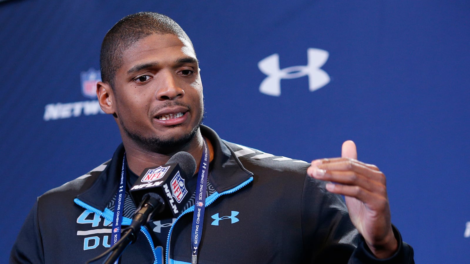 cheats/2014/05/10/michael-sam-not-drafted/140710-Michael-Sam-cheat_fmileg