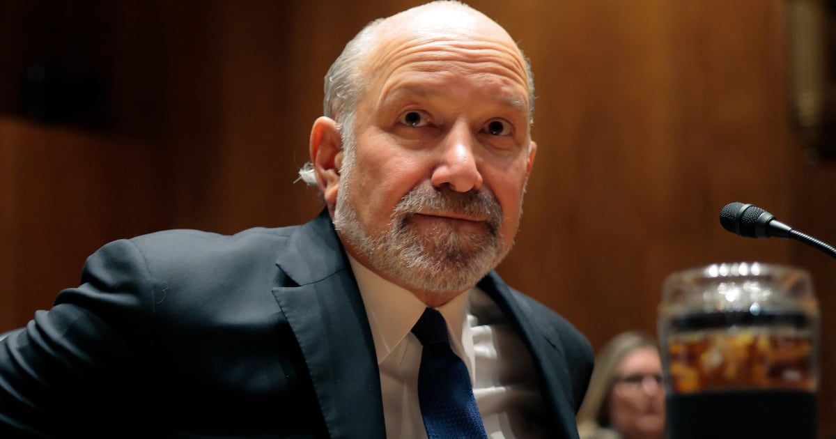 Trump Goon Uses Bodyguards to Dodge Questions on Epstein Lies