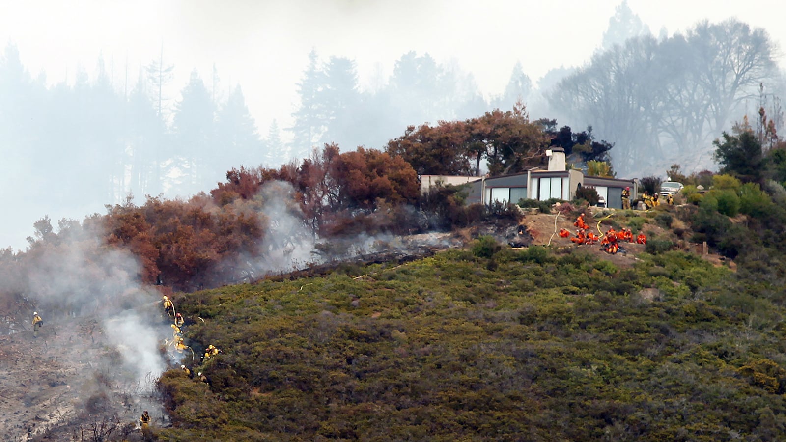 cheats/2013/12/16/ca-fire-devastates-coastline/131216-fire-cheat_mlcnqj