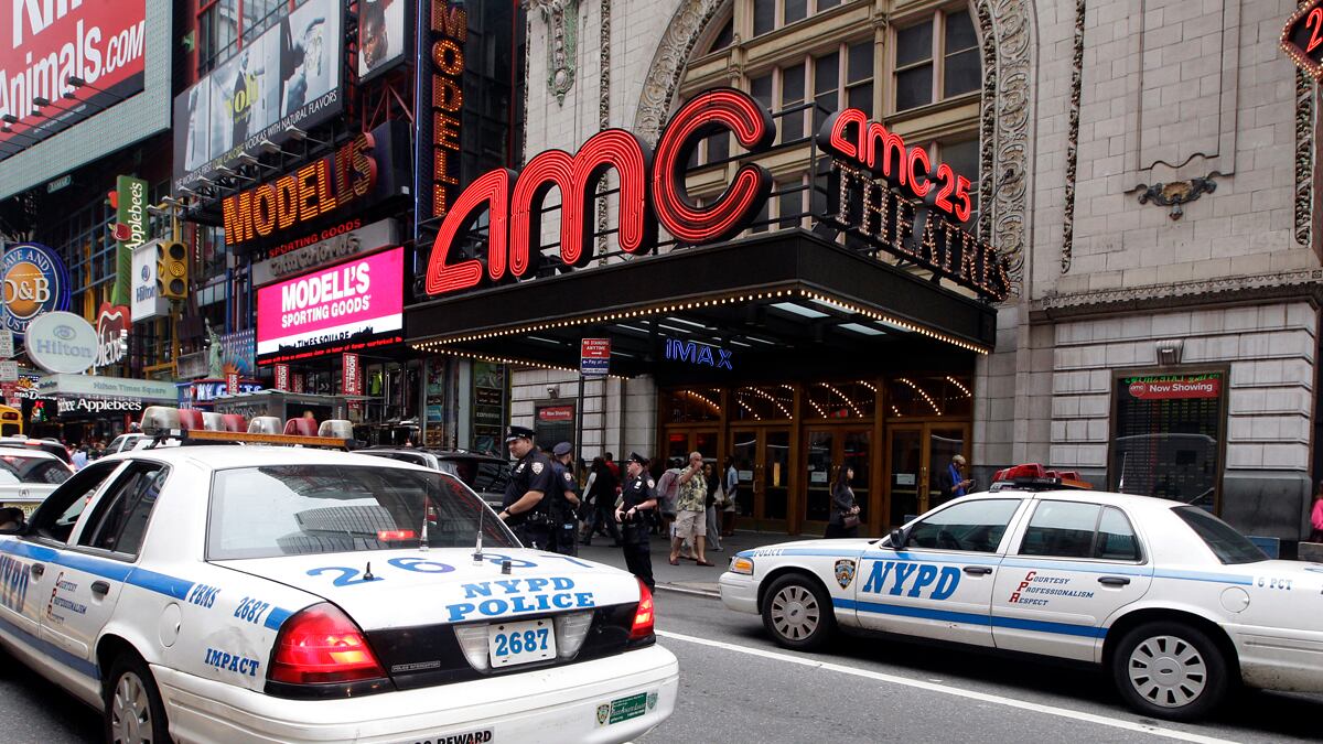 cheats/2012/07/21/studios-withhold-box-office-figures/batman-box-office-cheat_ivsuwq