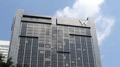 cheats/2011/05/29/woman-plunges-to-her-death/w-hotel-atlanta_wuu06z