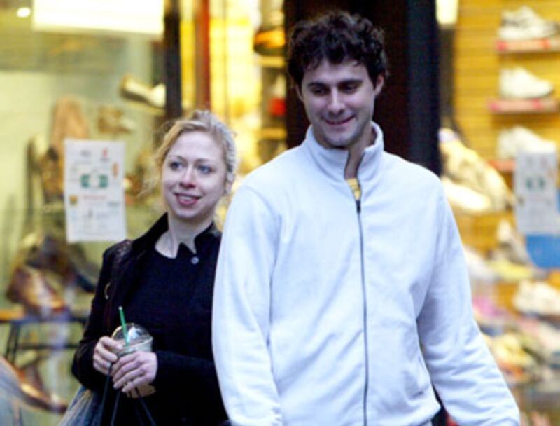 articles/2010/07/31/rhinebeck-gets-excited-for-wedding/clinton-engagement_66086_krt2gq