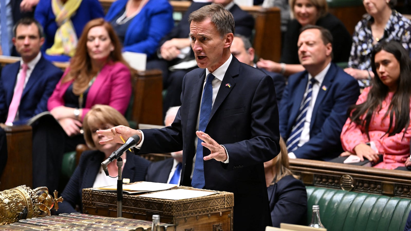2022-10-17T185805Z_414027652_RC243X9O0N5F_RTRMADP_3_BRITAIN-POLITICS_ufbmyg