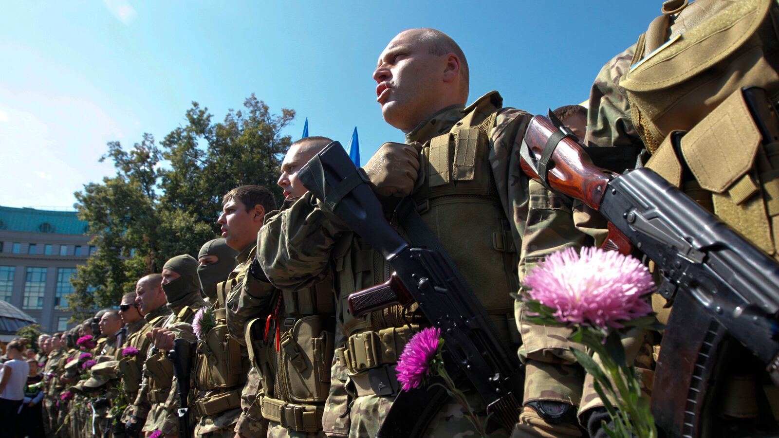 cheats/2014/08/26/russia-kills-ukrainian-border-guards/140826-urkraine-guards-cheat_afufni