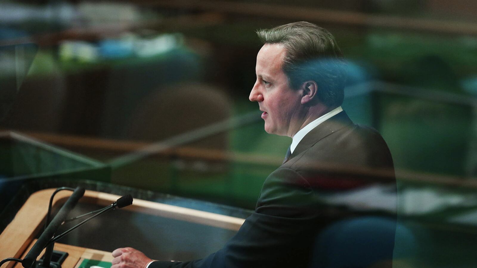 cheats/2012/09/27/cameron-appears-on-letterman/cameron-letterman-english-cheat_btrjtk