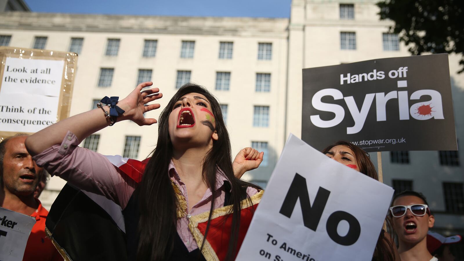 articles/2013/08/31/is-obama-going-to-war-just-to-check-the-box/130829-green-syria-tease-embed_dijken