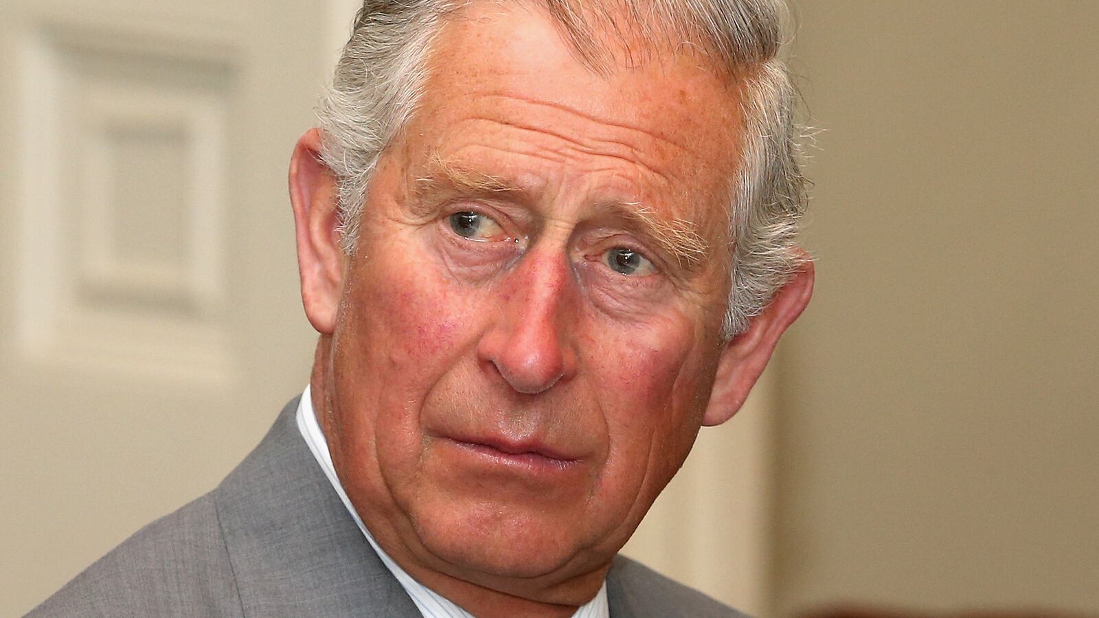 articles/2014/05/22/charles-s-hitler-putin-comparison-shows-why-many-believe-he-is-not-fit-to-be-king/140721-charles-cheat_vzeucz