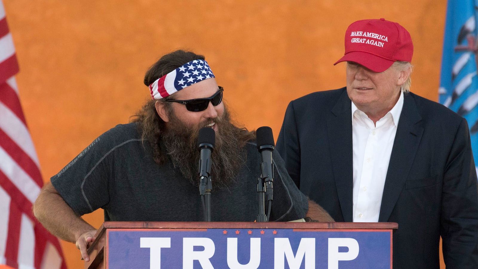 articles/2016/11/17/trump-s-america-welcomes-back-the-bigotry-of-duck-dynasty/161117-zimmerman-duck-dynasty-trump-tease_ngibgw