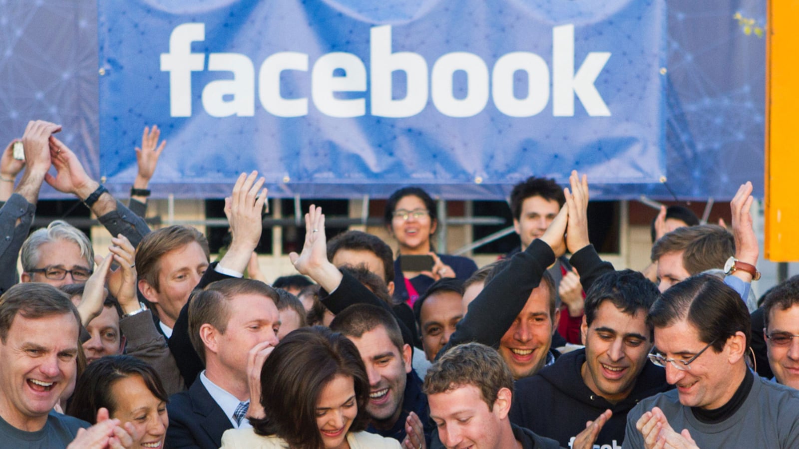 articles/2012/05/18/facebook-ipo/zuckerberg-bell-ring-facebook-topbox_stkzpm