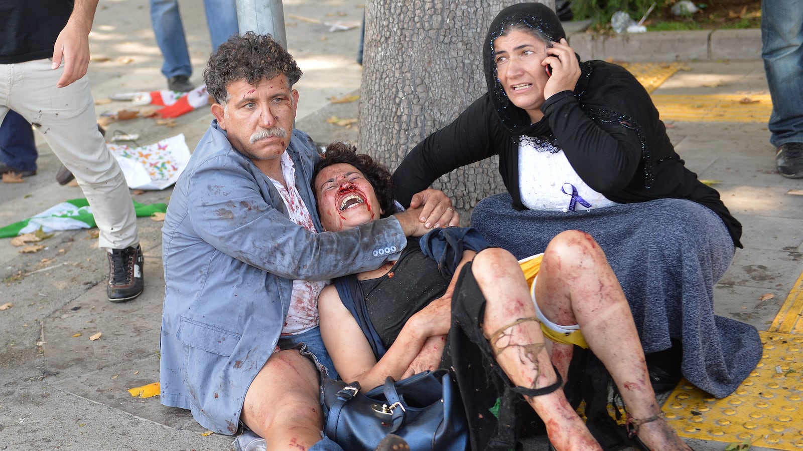 articles/2015/10/10/who-s-behind-the-horrific-bombing-that-hit-ankara/151010-siebert-turkey-tease_fp87lf