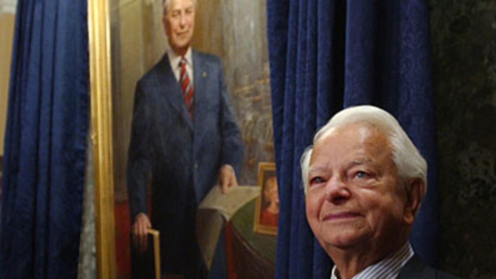 cheats/2010/06/28/senator-byrd-dies-at-92/robert-byrd-dies_z5g3dx