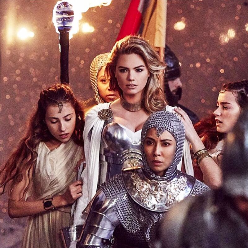 galleries/2015/02/01/celebrity-super-bowl-instagrams-gisele-bundchen-rihanna-and-more/150201-super-bowl-celeb-instagram-kate-upton_nrjc7m