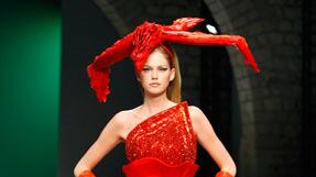 galleries/2009/07/08/bondage-chic/haute-couture-5_x1novf