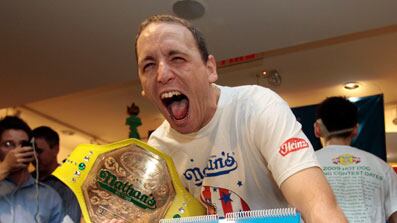 cheats/2009/07/05/68-hot-dogs-in-10-minutes/nathans-famous_i0xz10