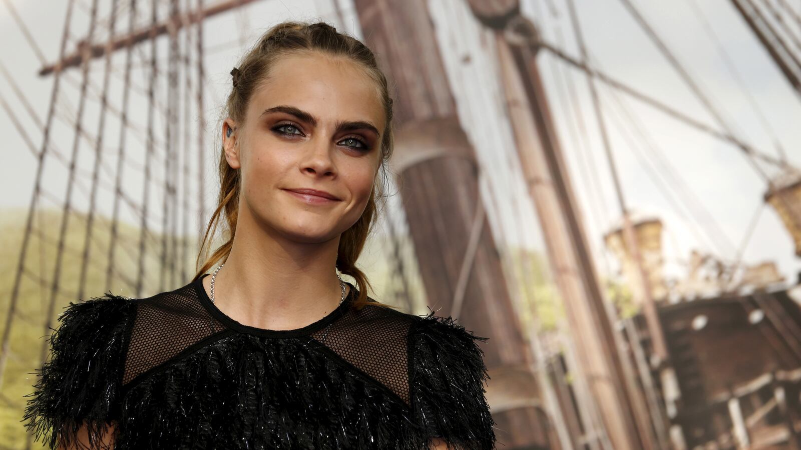 Model and actress Cara Delevigne arrives for the world premiere of “Pan” at Leicester Square in London, Britain September 20, 2015.
