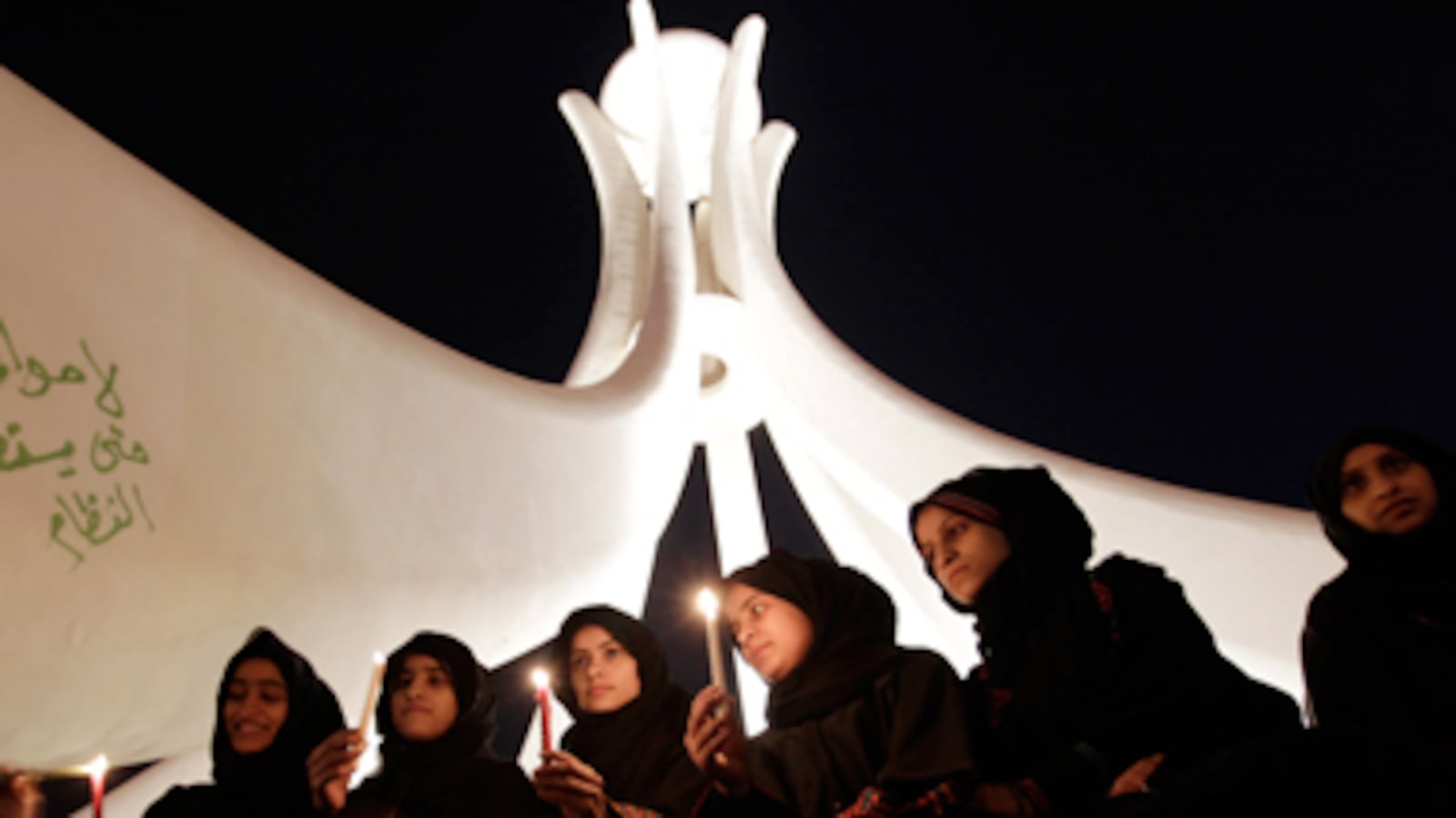 articles/2011/02/19/bahrain-uprising-high-stakes-for-the-us-and-saudi-arabia/riedel-bahrain-blues_161282_pvk1py