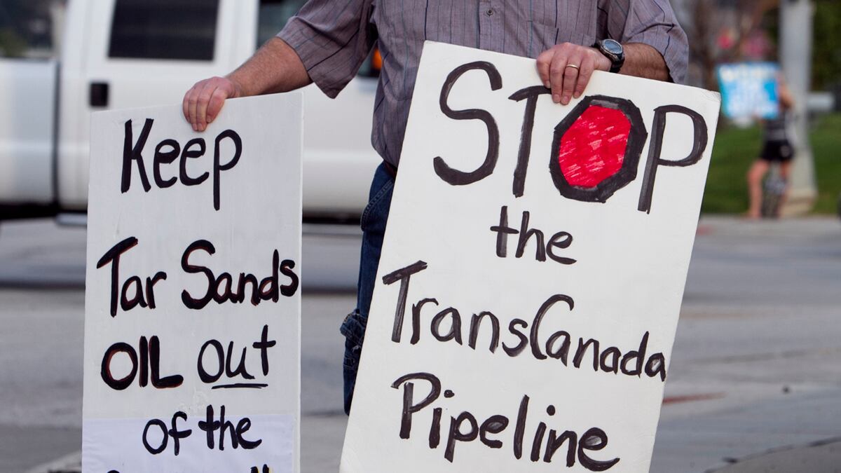 cheats/2011/10/03/state-dept-cozy-with-pipeline-developer/transcanada-pipeline-delay-cs_hqzc2o