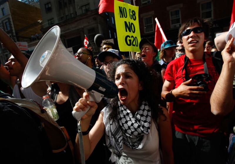 galleries/2010/06/26/g-20/g20---10_u1mj69