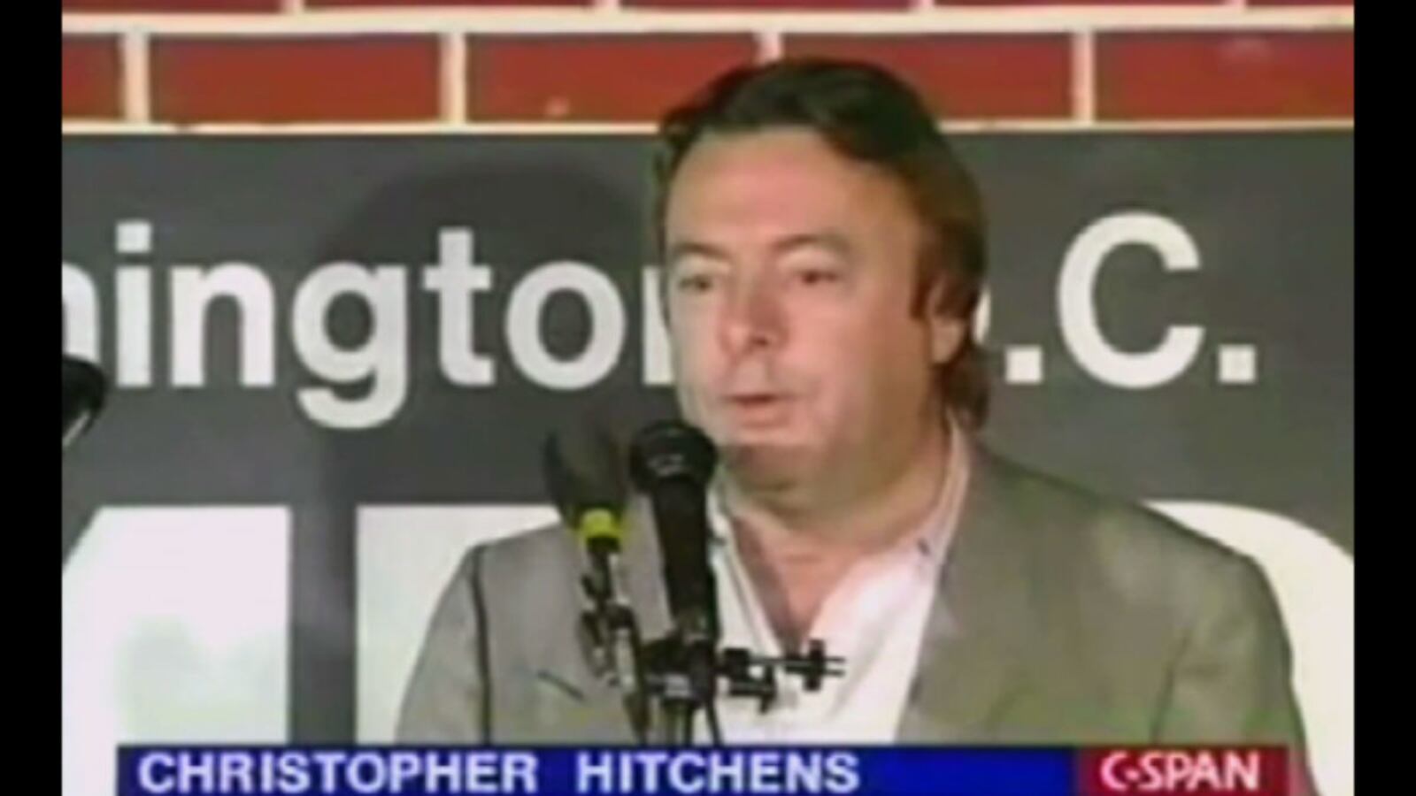 articles/2012/04/20/hitchens-video/hitchens-video-2_vwpvcm