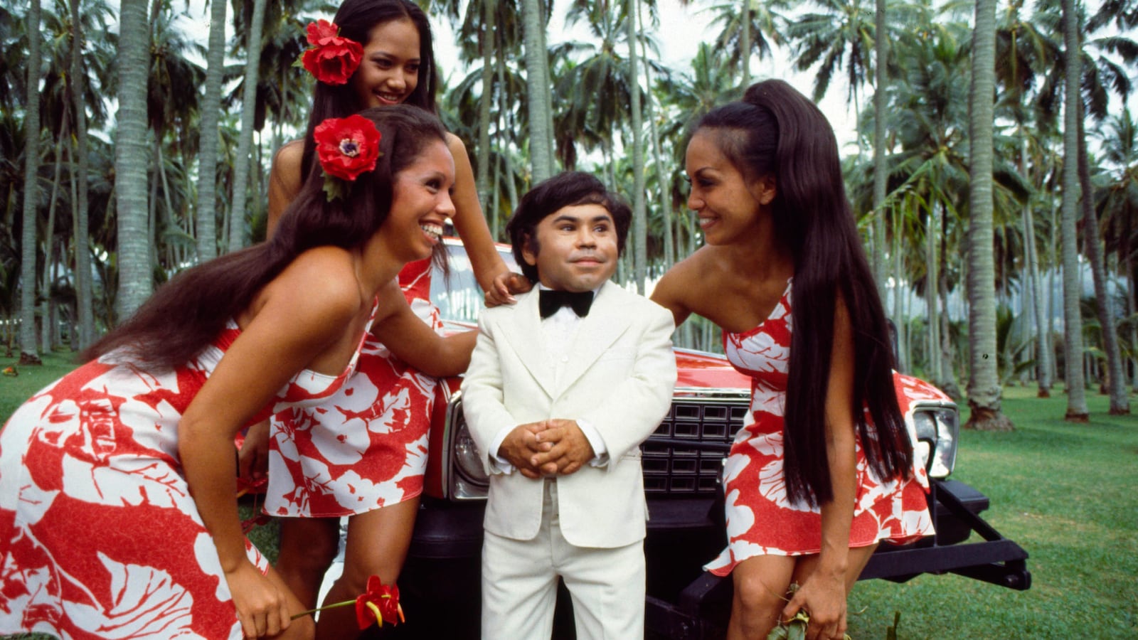 200214-lopez-Herve-Villechaize-tease_jzmsfy