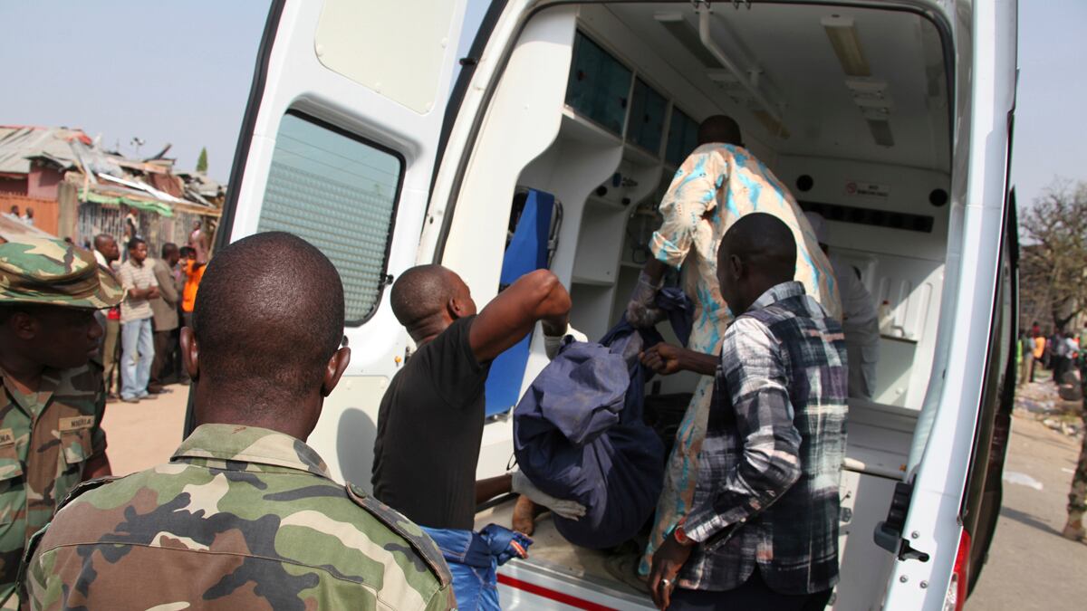 cheats/2011/12/26/christmas-attacks-kills-39-in-nigeria/nigeria-christmas-attacks-cs_ws4t2g