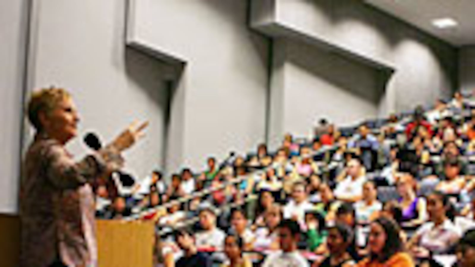 articles/2010/09/14/most-dangerous-college-campuses-ranked/dangerous-pac-ten_126568_tswkpo