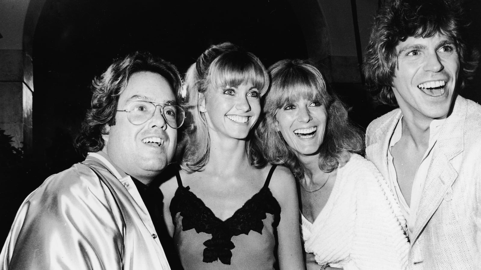 191209-hollywood-hedonists-tease_tptnyx