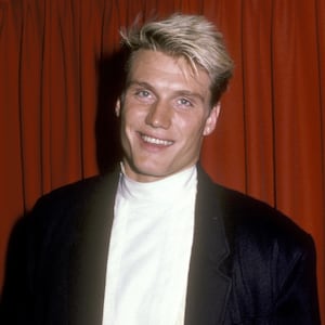 Actor Dolph Lundgren on October 8, 1985 dining at Les Tuilieries Restaurant in New York City, New York. (Photo by Ron Galella/Ron Galella Collection via Getty Images)