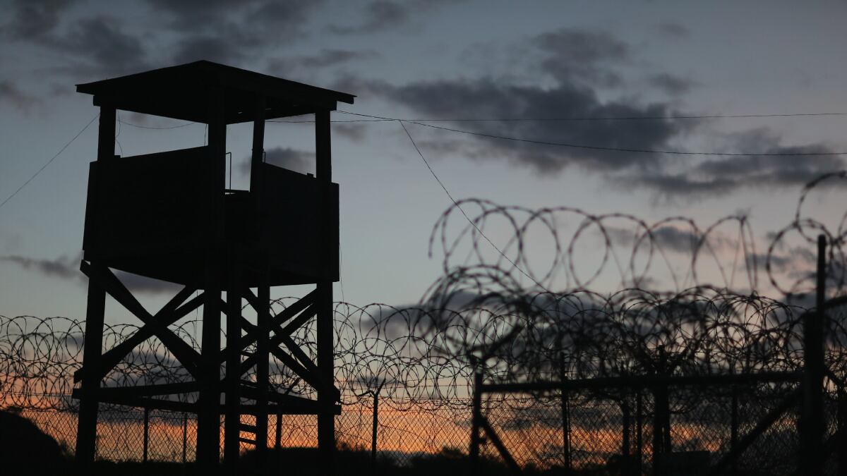 cheats/2013/07/30/moran-gitmo-detainees-like-50-shades/50-shades-gitmo-cheat_btpmgu