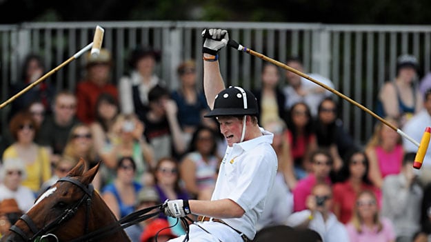 galleries/2009/05/29/prince-harry-in-new-york/prince-harry-visits-ny---polo-2-14_hd1dmk