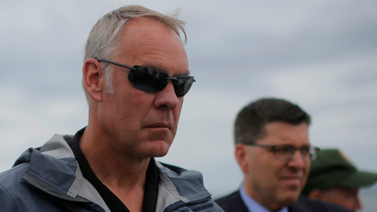 170928-ryan-zinke-charter-flights-cheat_fndg1v