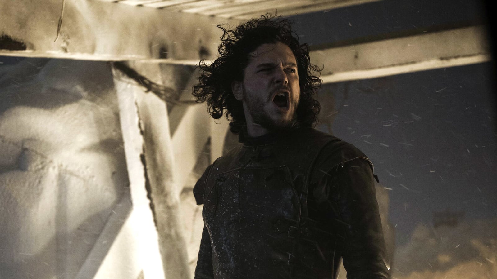 articles/2014/06/08/game-of-thrones-kit-harington-on-jon-snow-s-heroism-and-loss-in-the-battle-of-castle-black/140608-got-kit-harington-2-tease_twgumv