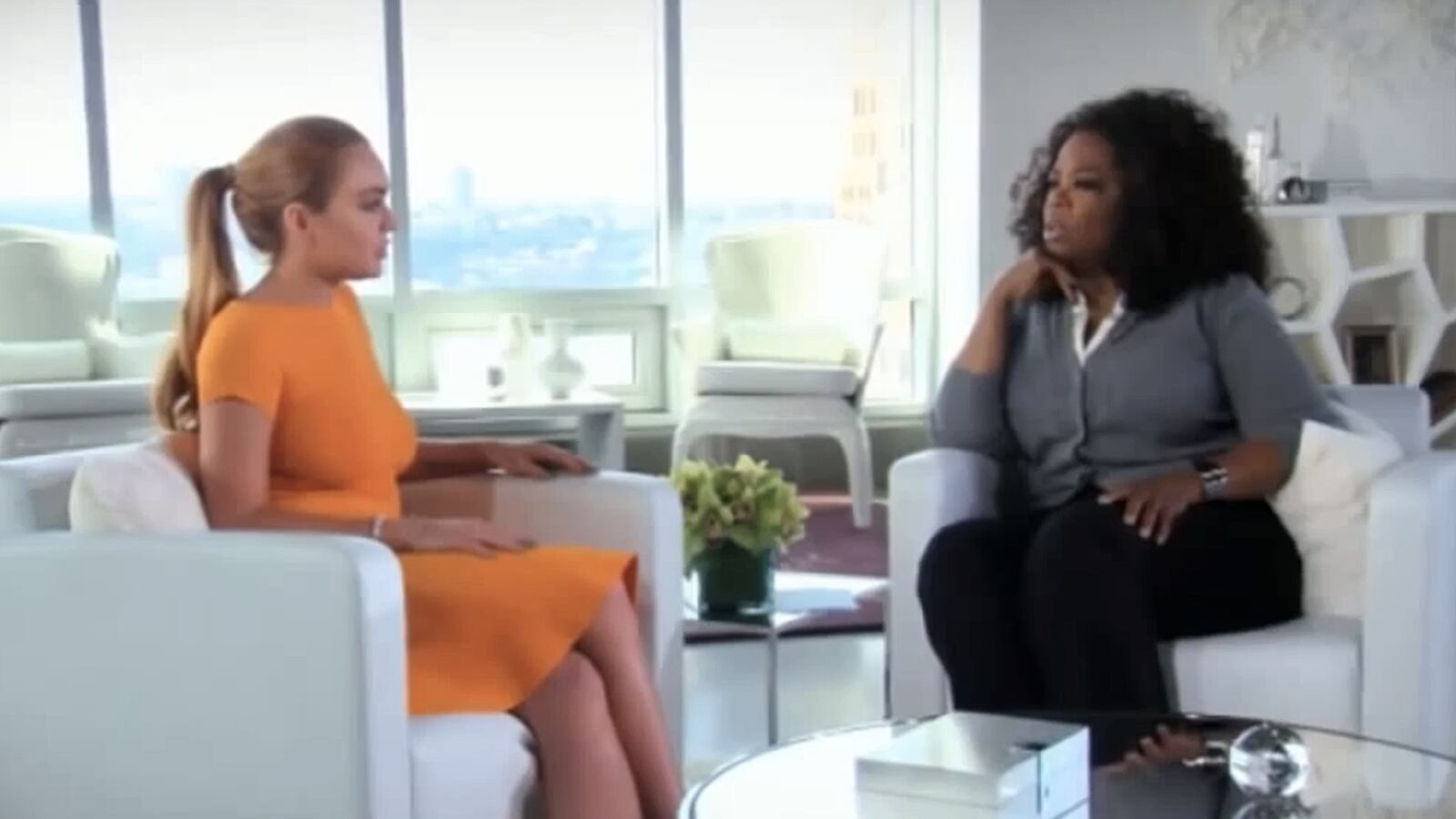 articles/2013/08/19/oprah-s-lindsay-lohan-interview-settles-it-lohan-s-comeback-is-real/130818-oprah-lohan-intvw-tease_ezuo1v