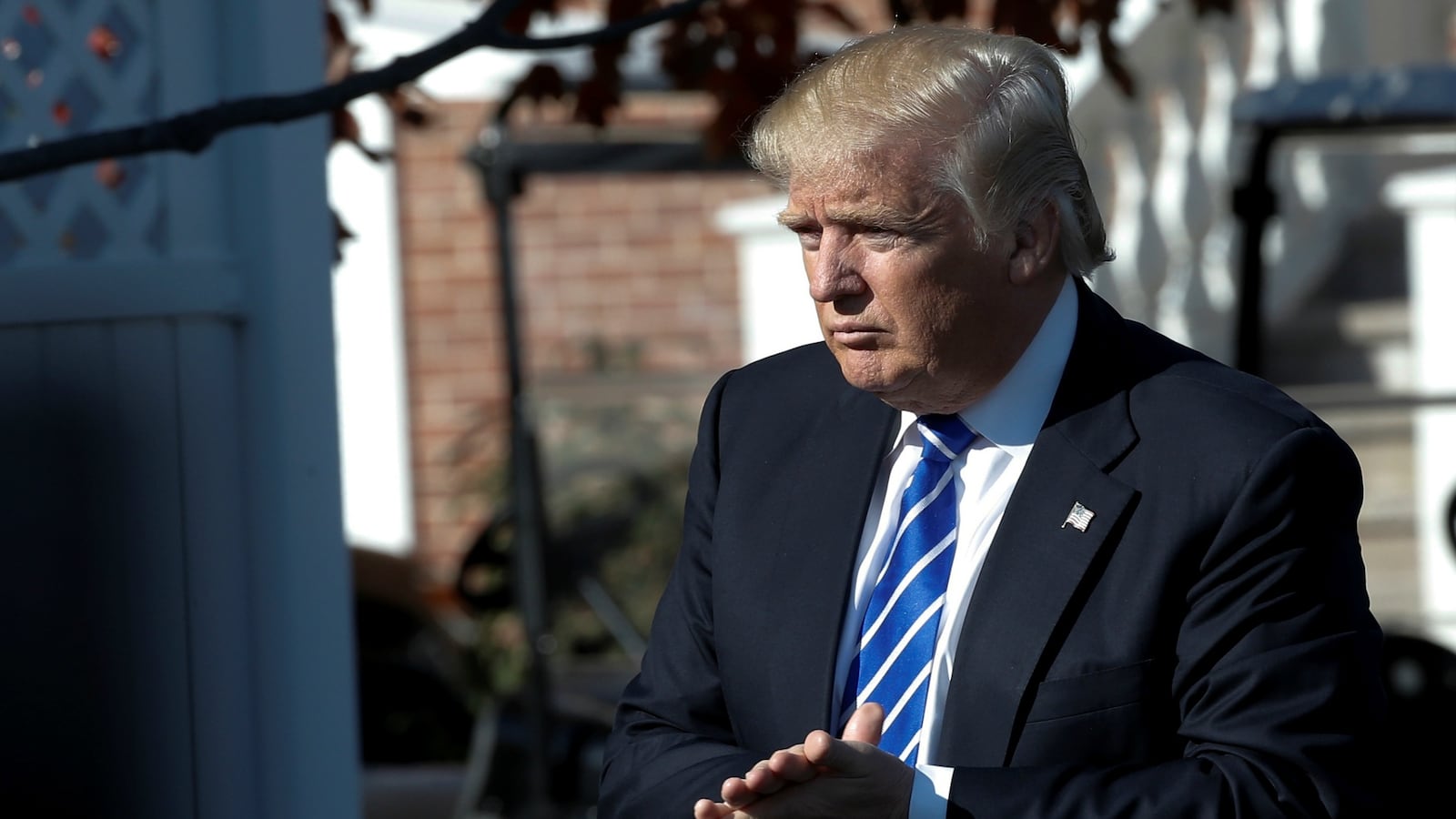 articles/2016/11/27/the-people-chose-hillary-clinton-now-we-need-to-stop-donald-trump-from-trashing-our-democracy/161127-tomasky-tease_ygyqbx